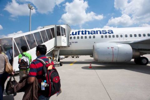Lufthansa streicht vom 29.11. bis zum 1.12. alle Flüge nach Charles de Gaulle. Foto: Shutterstock