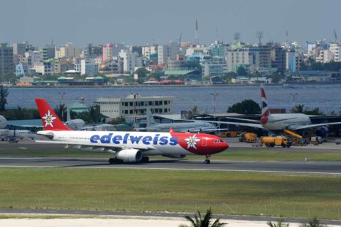 Das erste Langstreckenziel, das Edelweiss Air ins Programm nahm, waren die Malediven. Inzwischen ist in diesem Urlaubsparadies der Wettbewerbsdruck nicht zuletzt aufgrund der Präsenz der Nahost-Carrier erheblich gestiegen. Bild: Dietmar Plath