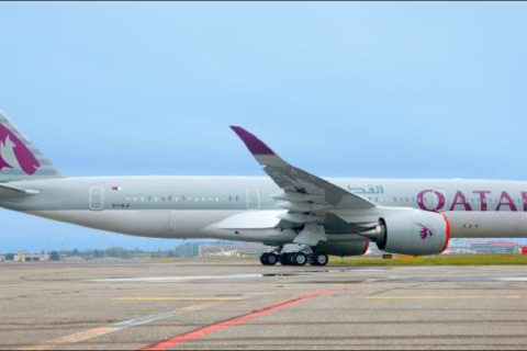 Die erste für Qatar Airways vorgesehene A350-900.