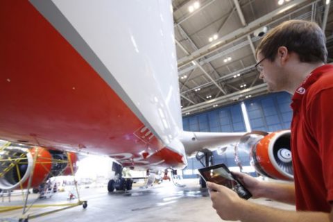 Mit der neuen Software kann der Kraftstoffverbrauch reduziert werden. Foto: obs/Air Berlin PLC/Andreas Wiese