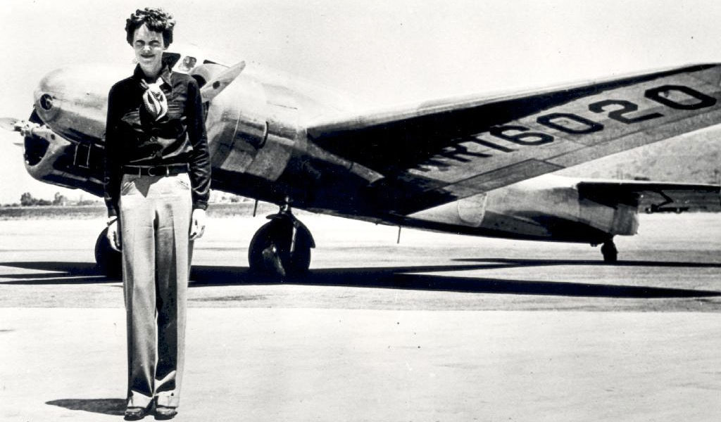 Earhart hat als erste Frau den Atlantik überflogen und damit Berühmtheit erlangt. Bild: NASA