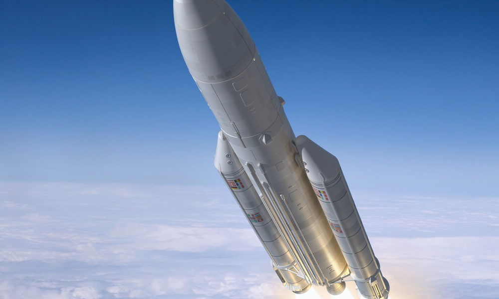 Arianespace erledigt den Transport der Raketen, die Satelliten sollen von Airbus Defence & Space gebaut werden. Foto: Shutterstock