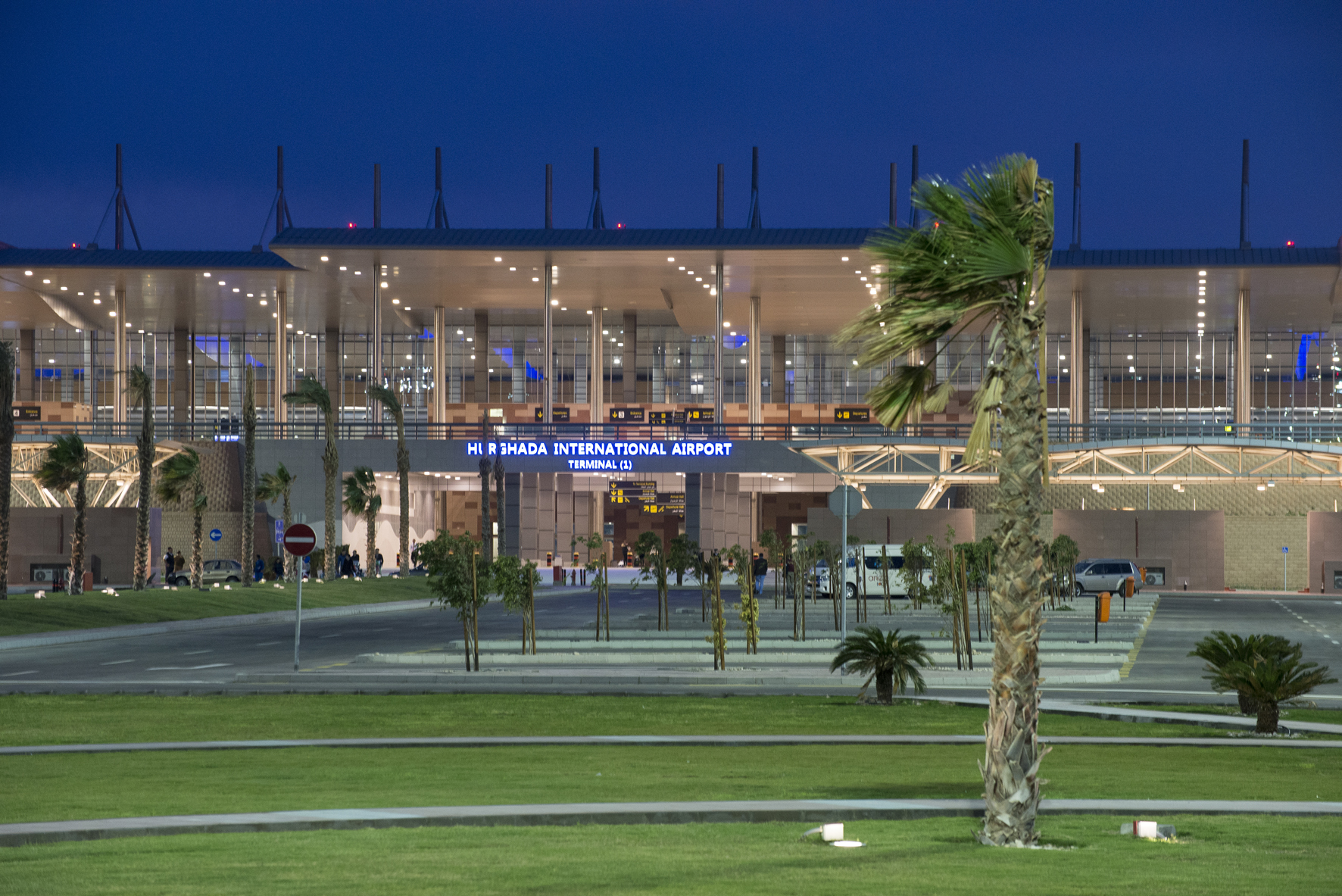 аэропорт хургада 2020. аэропорт хургада египет. аэропорт хургада новый. аэропорт хургада египет 2022. Hurghada international airport ночь.