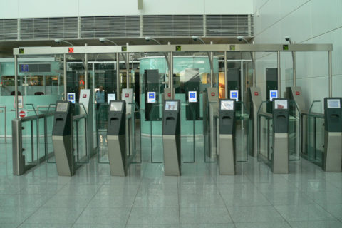 Ab sofort können Reisende das neue automatisierte Grenzkontrollsystem EasyPass nutzen. Foto: Flughafen München GmbH