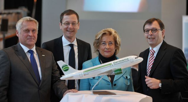 Auf dem Foto (von links): Axel Trampnau, Martin Günthner, Ingrid Bischoff und Jürgen Bula. Foto: Germania