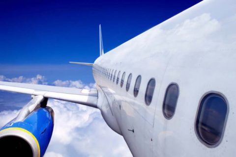 Der Spritverbrauch beträgt durchschnittlich unter vier Liter pro Passagier auf 100 Flugkilometer. Foto: Shutterstock