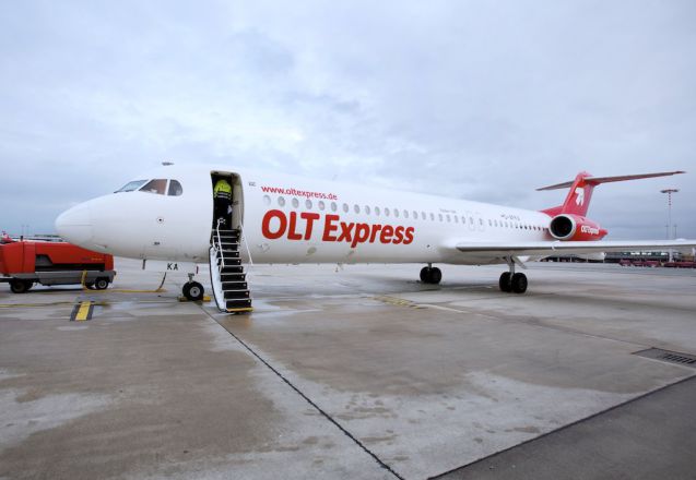 Zweimal täglich fliegt OLT Express mit einer Fokker 100 von Hamburg nach Karlsruhe/ Baden-Baden. Foto: OLT Express