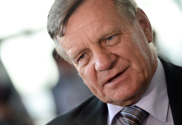 Soll nun den Karren am neuen Haupdtstadtflughafen aus dem Dreck ziehen: Hartmut Mehdorn. Foto: dpa