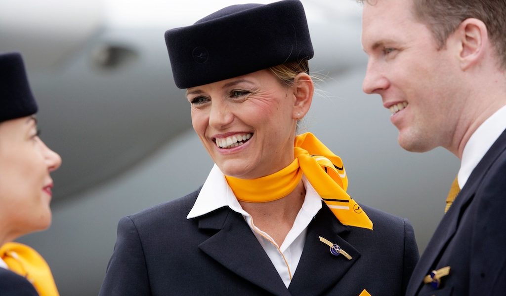 Am Samstag ging in Frankfurt die Schlichtung im Tarifkonflikt der Flugbegleiter ohne Ergebnis zu Ende. Bild: Lufthansa / Gregor Schlaeger
