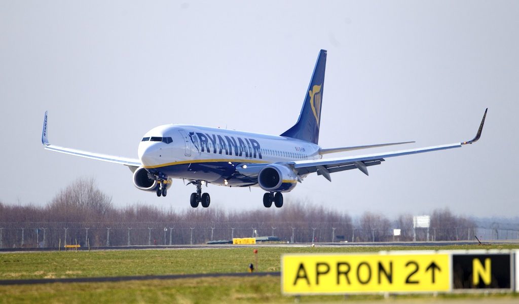 Bei Ryanair können griechische Kunden ihre Flugtickets auch in bar bezahlen. Foto: Allgäu Airport