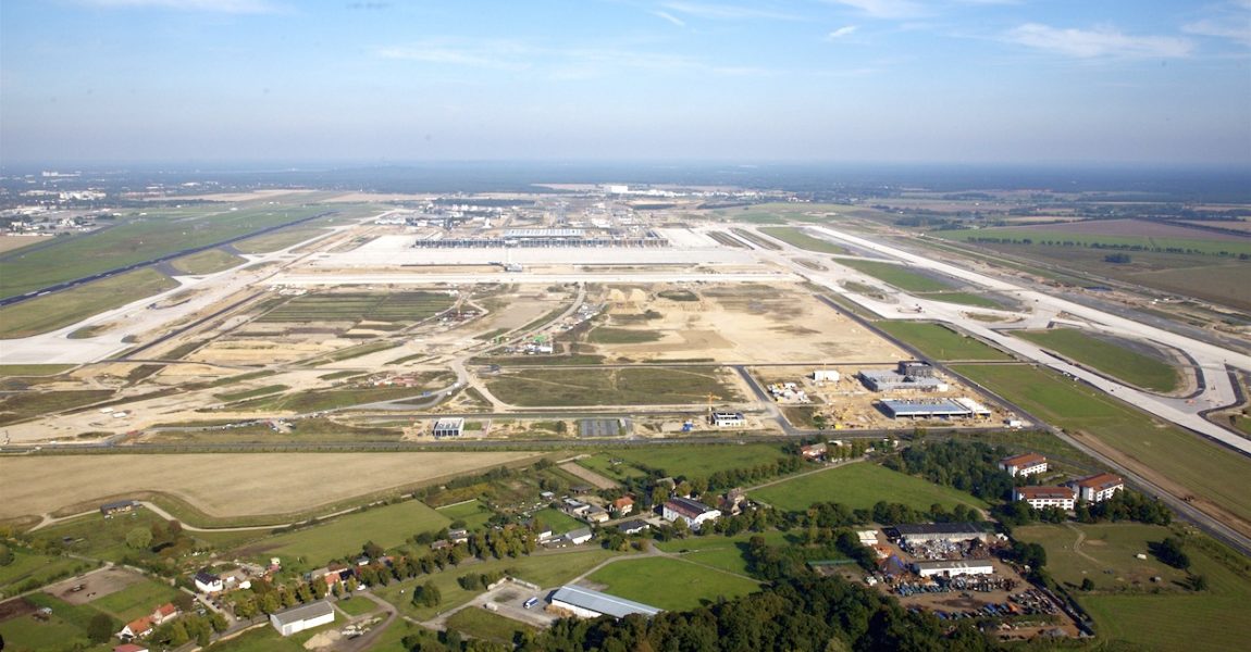 Der drittgrößte deutsche Flughafen soll mit sechs Jahren Verspätung im zweiten Halbjahr 2017 in Betrieb gehen. Bild: Dirk Lauben / Flughafen Berlin Brandenburg