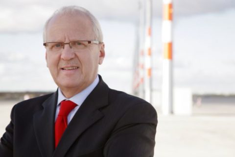 Nach BER-Debakel klagt der Betreiber gegen die Planer, u. a. Chef-Planer Manfred Körtgen. Foto: J. Gern, Flughafen BER