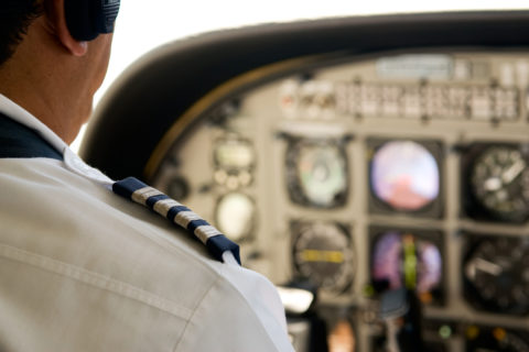 Piloten der Lufthansa gehören laut dpa zu den bestbezahlten Angestellten der Republik. Foto: Shutterstock
