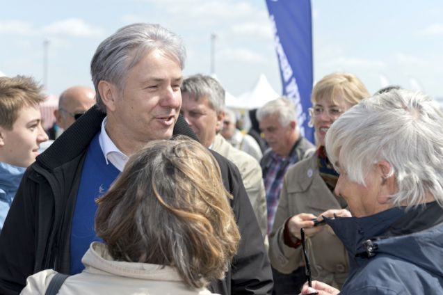 Klaus Wowereit stellt sich in der Korruptionsaffäre hinter Flughafenchef Mehdorn. Foto: Berliner Flughäfen