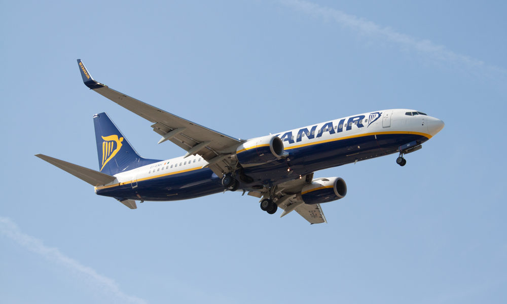 Ryanair startet die Service-Offensive. Sogar Klopapier-Spiele gibt es an Bord. Foto: Shutterstock