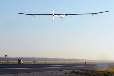 In Rabatt startete die «Solar Impulse» ihre Reise über den Atlas. Foto: dpa