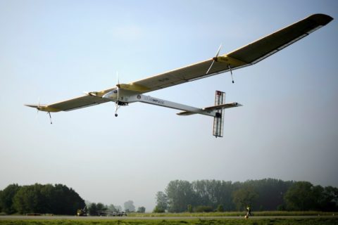 In China musste Borschberg fast sechs Wochen auf gutes Wetter für den Flug nach Hawaii warten. Die Strecke über den Pazifik gilt wegen der Länge und den Wetterbedingungen als besonders schwierig. Bild: dpa / picture alliance