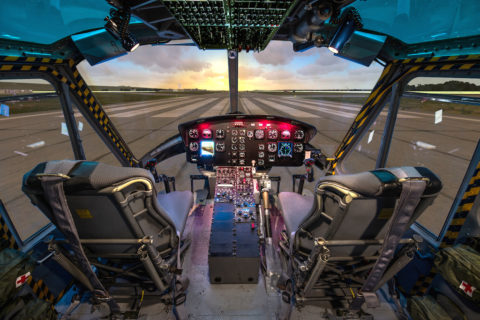 Nach über 3 1/2-jährigem Bestehen kommt nun eine neue, in Europa einzigartige Attraktion hinzu: Der Bell UH-1 Heli-Simulator. Bild: Happy Landings