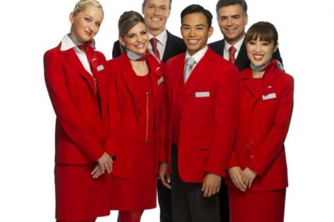 Die AUA-Crew in neuer Robe. Foto: Austrian Airlines