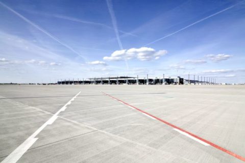 Foto: Alexander Obst u. Marion Schmieding, Flughafen BER