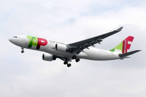 Airbus A330-200 der TAP. Bild: wikimedia commons / arpingstone