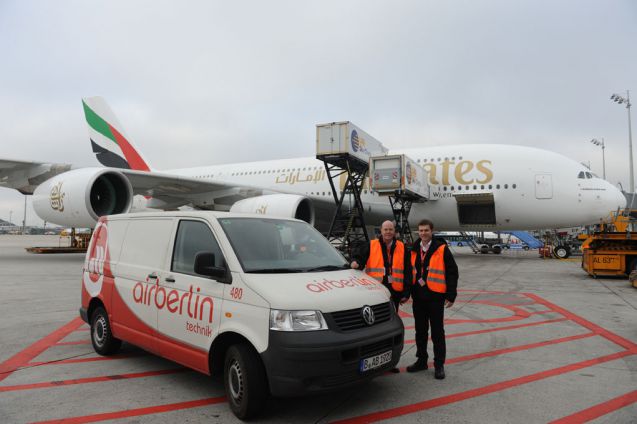 Seit wenigen Tagen wartet Air Berlin Technik auch den A380 der Emirates, der den Münchener Flughafen täglich anfliegt. Foto: Air Berlin