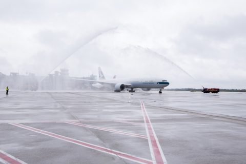 Cathay Pacific fliegt ab jetzt viermal wöchentlich mit einer Boeing 777 von Düsseldorf nach Hong Kong. Bild: Düsseldorf Airport