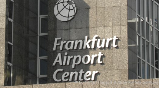 Deutsche und internationale Kunden erreichen die Managementberatung ab sofort im Frankfurt Airport Center (FAC) direkt gegenüber dem Terminal 1 des Flughafens Frankfurt. Bild: Lufthansa Consulting