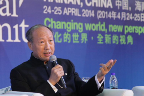 Der Vorsitzende der HNA Group, Chen Feng, hielt eine der Schlüsselreden des Gipfels. Bild: Hainan Airlines