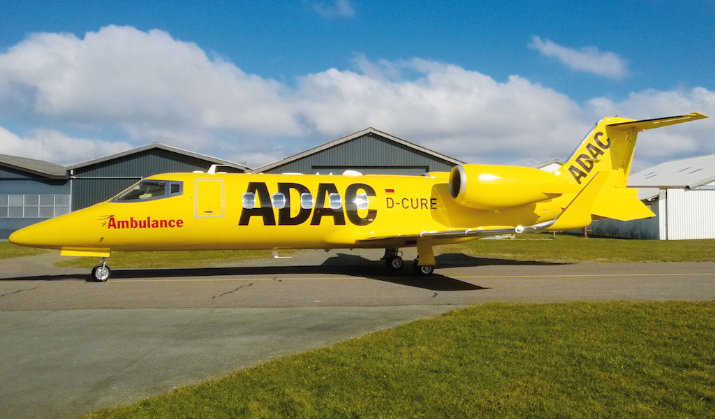 Learjet 60XR: Der neue Ambulanzjet in ADAC-Gelb. Bild: ADAC / Aero-Dienst