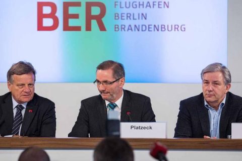 Der Aufsichtsrat tagt über einen möglichen Finanzchef für den BER. Foto: dpa