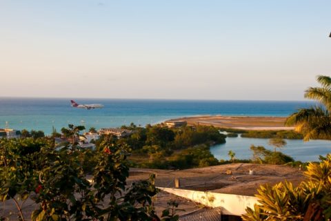 Anflug auf Montego Bay, Jamaica Foto: Sangster International Airport