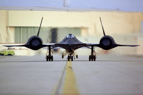 Mit der hohen Geschwindigkeit und der Dienstgipfelhöhe von etwa 25 Kilometern war die SR-71 unerreichbar für Raketen und Jäger. Bild: NASA Dryden Flight Research Center