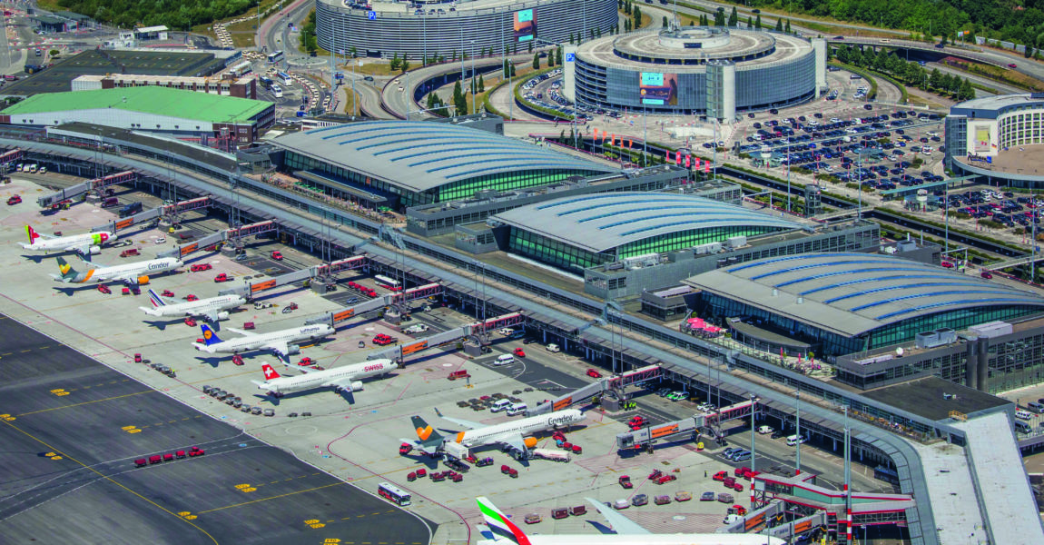 Flughafen Hamburg - LauranAlister