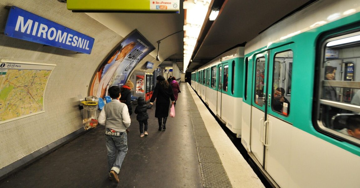 Erst werden die Streiks Frankreichs Nahverkehr treffen, im Anschluss sind dann auch Flugreisende davon betroffen