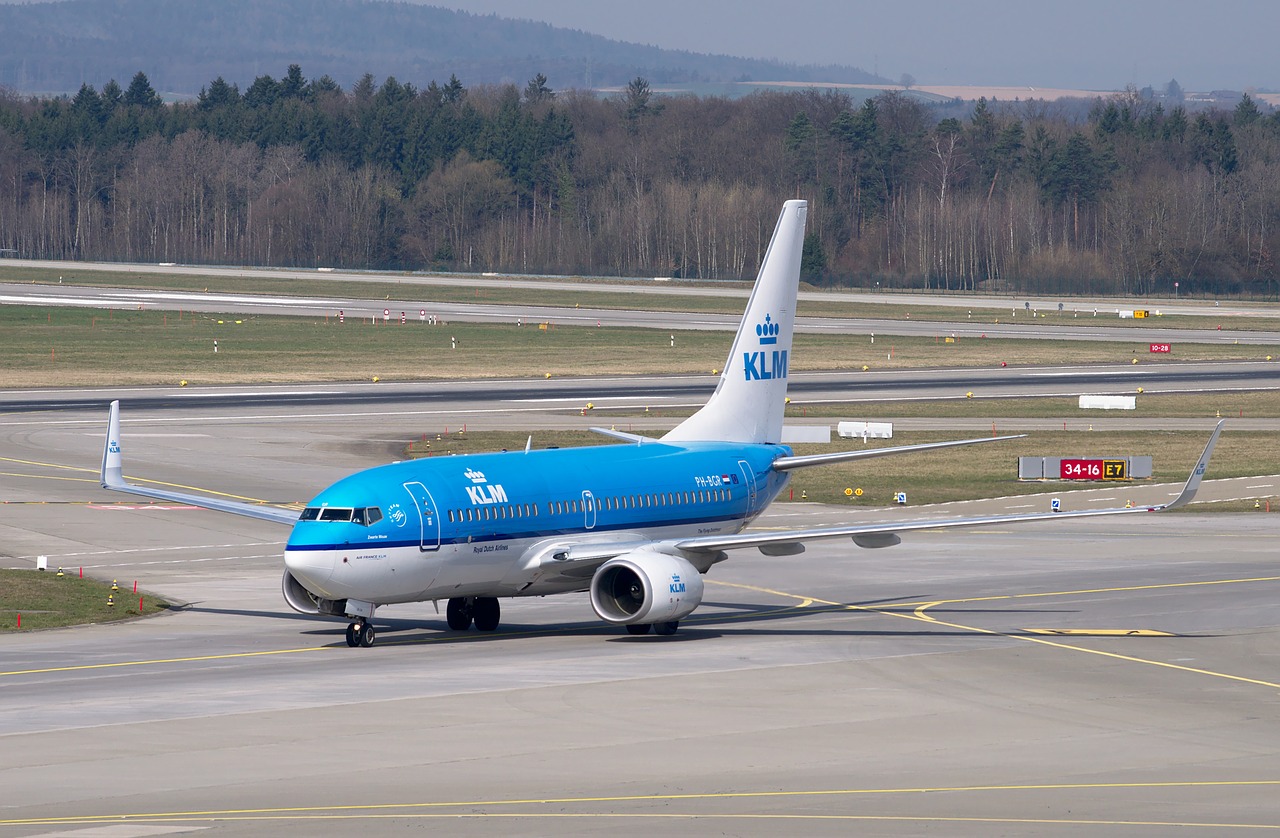 Wie kann ich KLM erreichen?