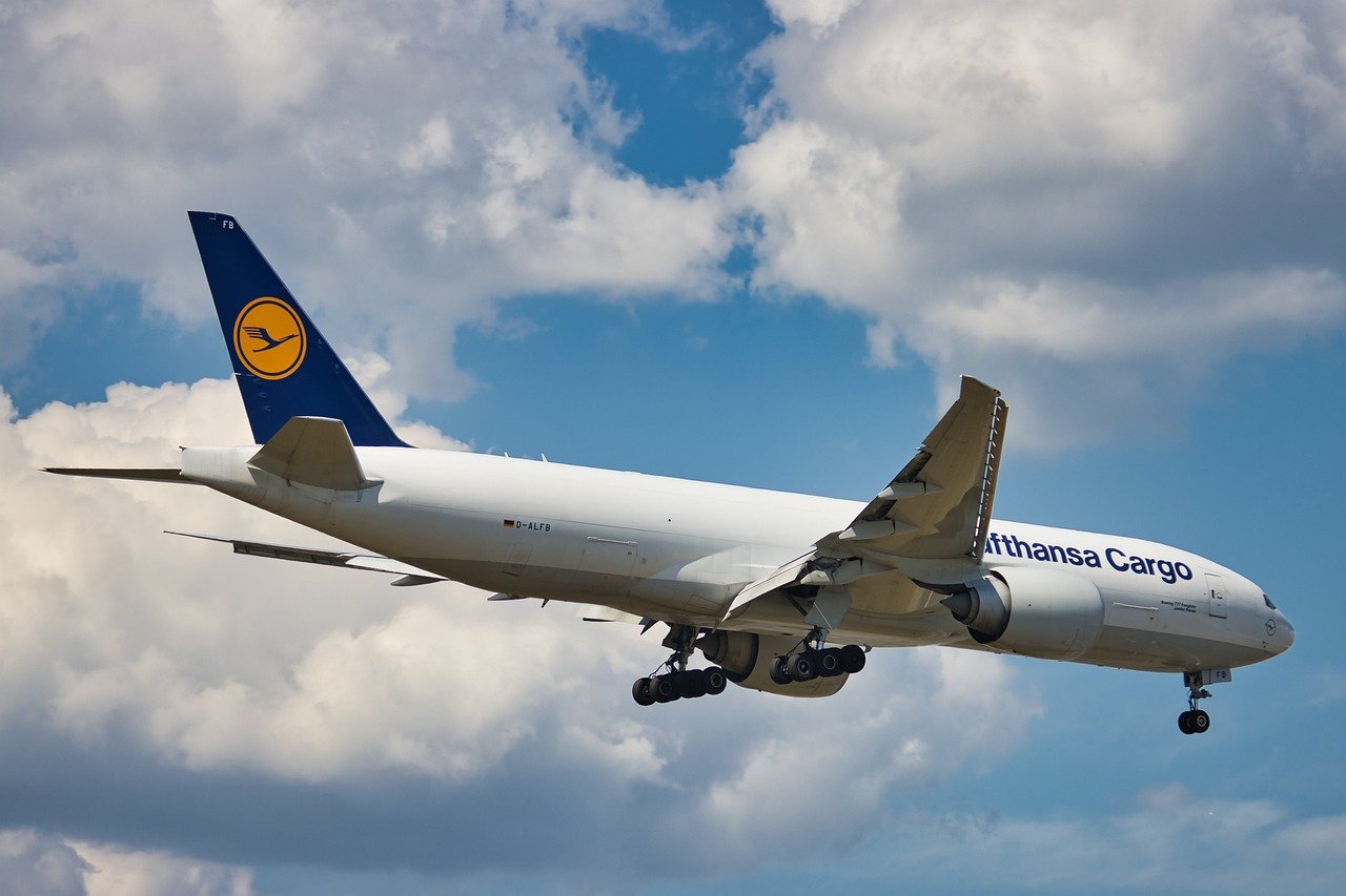 Streit um Pilotenstellen bei Lufthansa Cargo AERO International