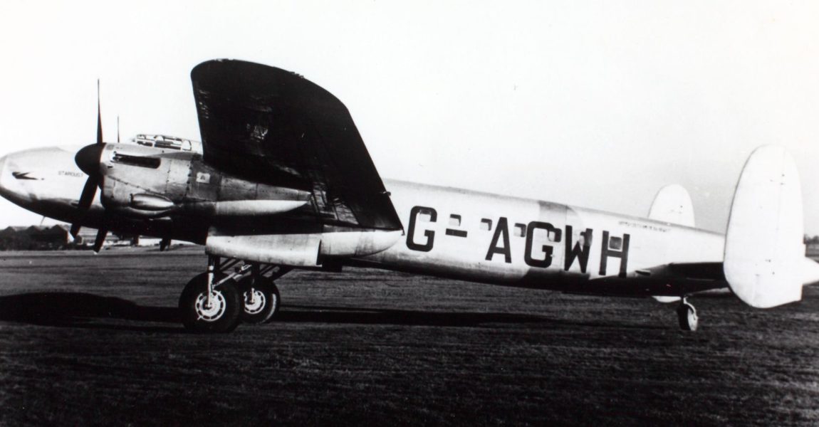 Die Star Dust, ein Passagierflugzeug des Typs Avro 691 Lancastrian 3 der Fluggesellschaft British South American Airways. 