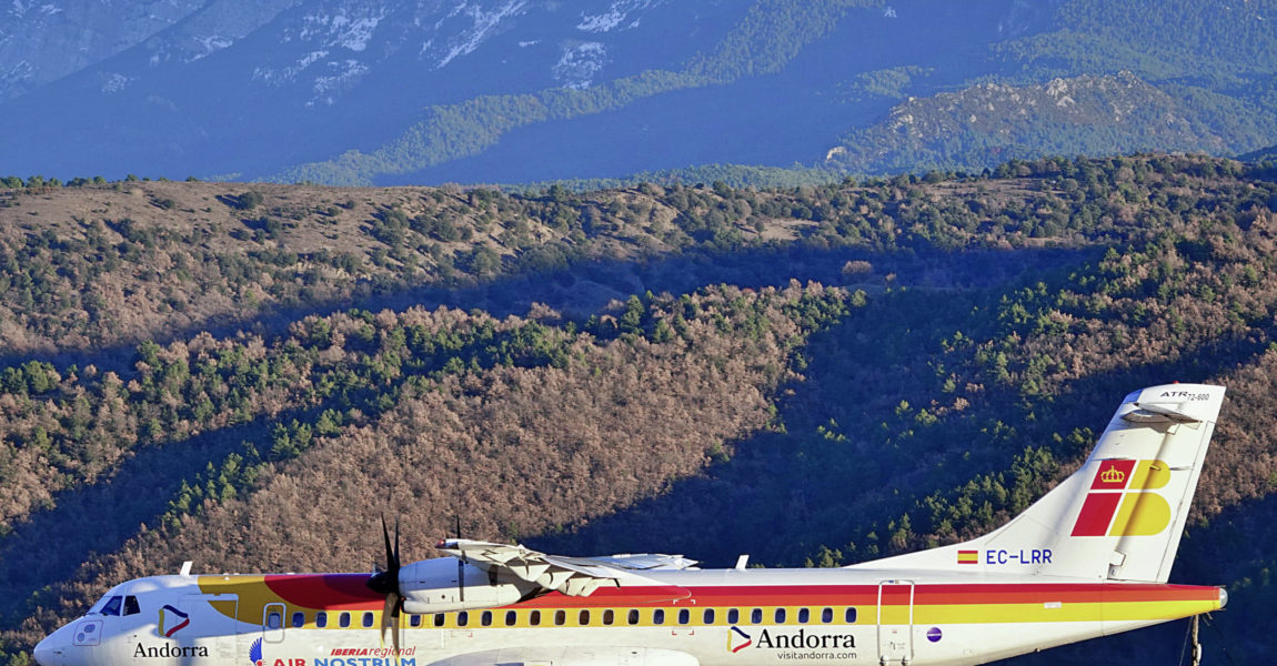 Die spanische 
Regionalfluggesellschaft Air Nostrum verbindet seit Dezember Andorra mit dem Iberia-Hub Madrid-Barajas. 
Zum Einsatz kommen dabei ATR 72-600. Foto: Lutz Schönfeld