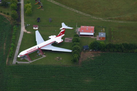 Die Iljuschin Il-62 auf dem Flugplatz Stölln/Rhinow.