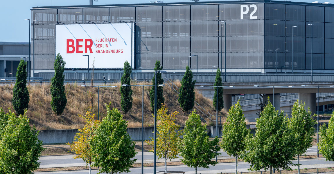 Parken am BER-Flughafen: Mehr als 10.000 Stellplätze erwarten Sie.