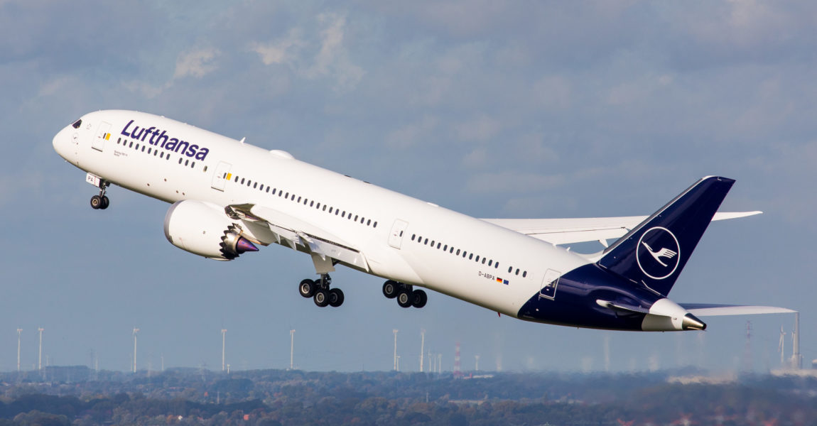 Ob die Lufthansa-Aktie bald abheben wird? Aktionäre sollten Einiges beachten.