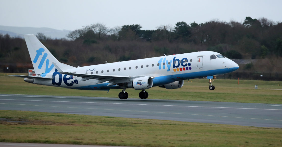 Weniger als ein Jahr nach ihrem Neustart hat die britische Regionalfluglinie Flybe erneut Insolvenz angemeldet. 