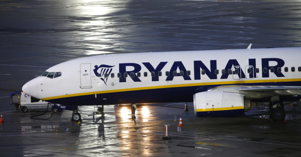 Ryanair gelingt Gewinn im Weihnachtsquartal.