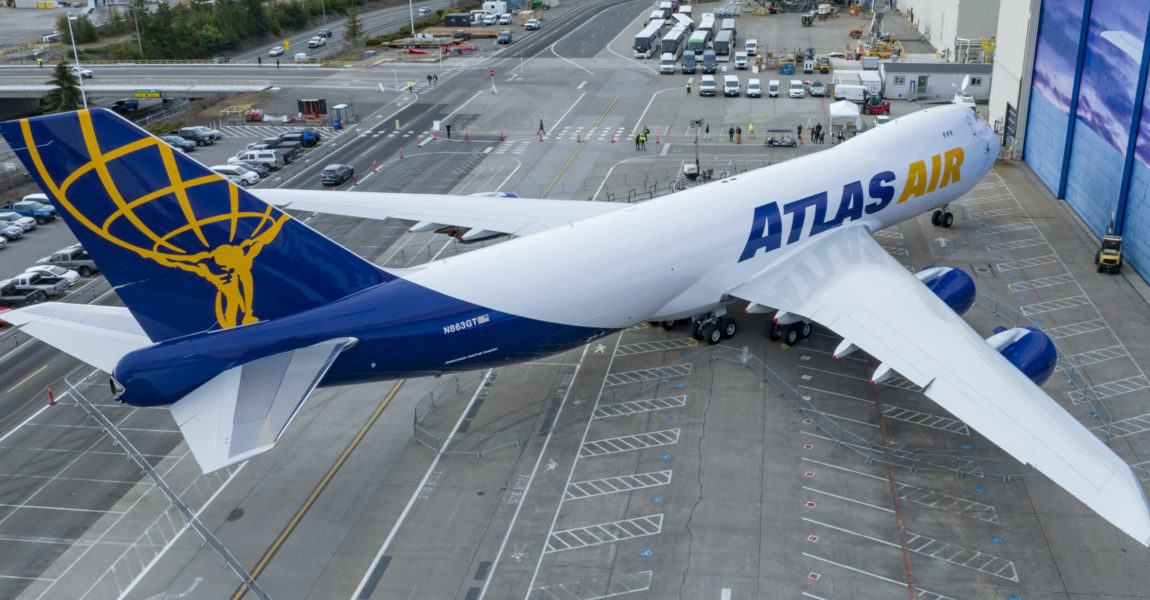 Am 31. Januar wurde die letzte von 1574 gebauten Boeing 747 an Atlas Air als finalem Kunden ausgeliefert. Bei dieser Maschine handelt es sich um einen 747-8F Frachter.