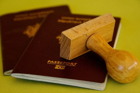 Die Einreise nach Spanien ist mitunter kompliziert: Ein biometrischer Reisepass hilft!