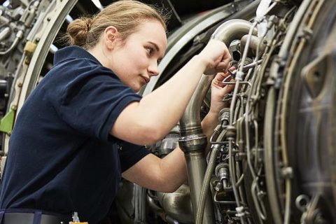 Junge Leute wünschen sich vor allem einen krisensicheren Arbeitsplatz.