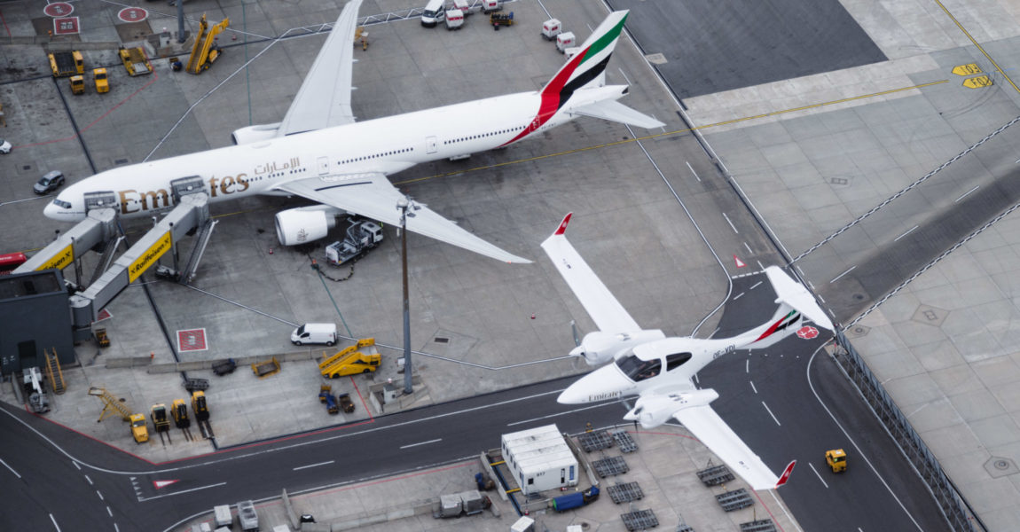 Emirates-Piloten werden künftig auch auf einer DA42-VI von Diamond Aircraft ausgebildet. 