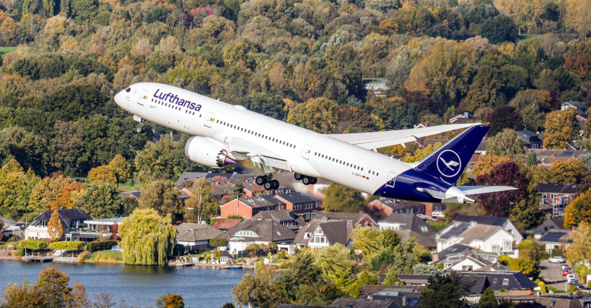 Über dem Pfälzer Wald kommt es wegen der Nähe zum Frankfurter Flughafen öfter zum Ablass von Kerosin.