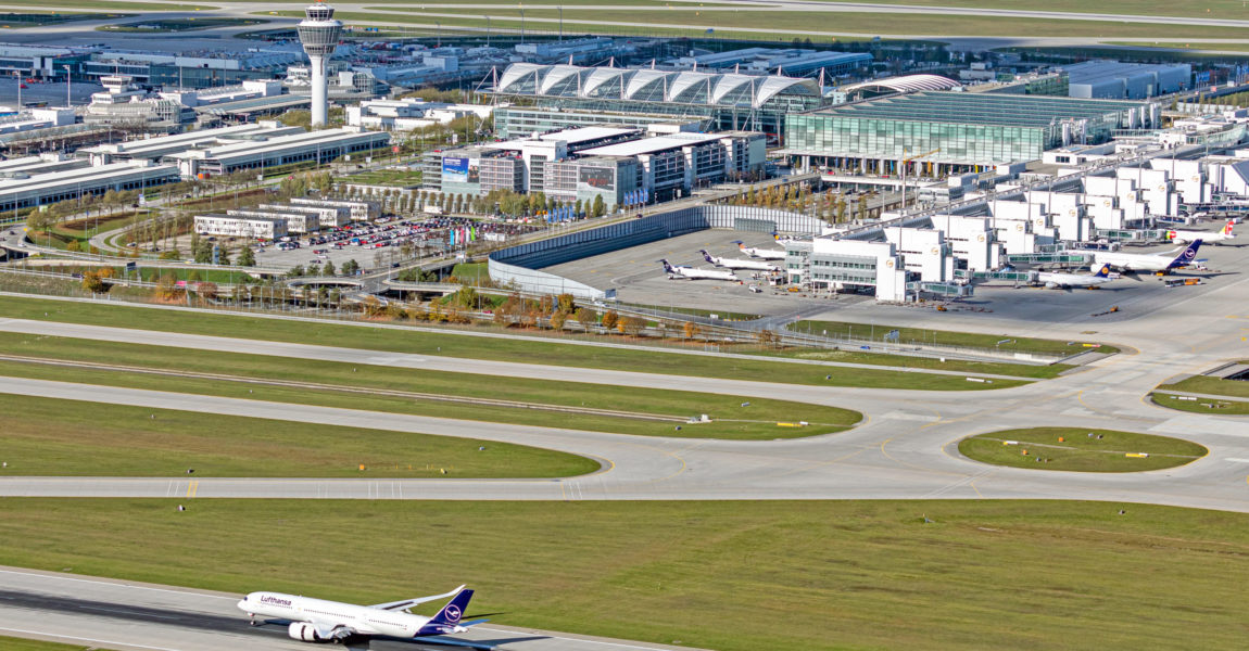 Flughafen München vom Süden her gesehen.